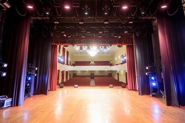 Спектакль-концерт «Вечер монологов»