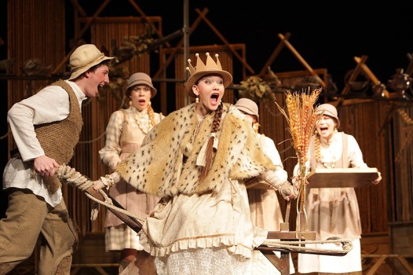 Спектакль "Иван-дурак и черти"